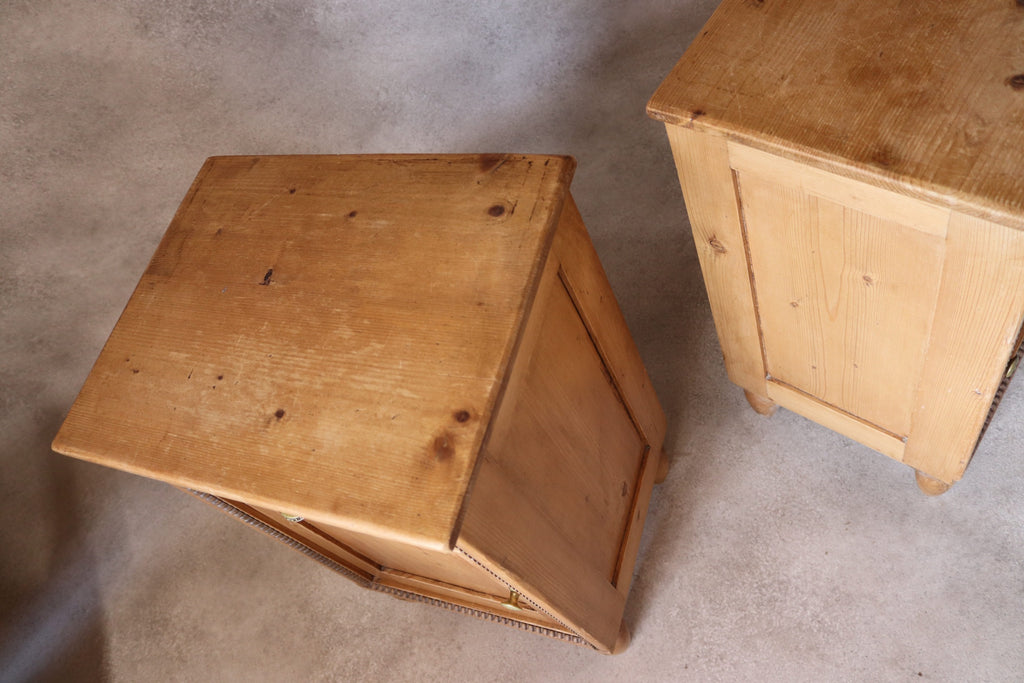 Pair of Vintage Country Pine Bedside Cabinets /Cupboards Farmhouse Nightstands