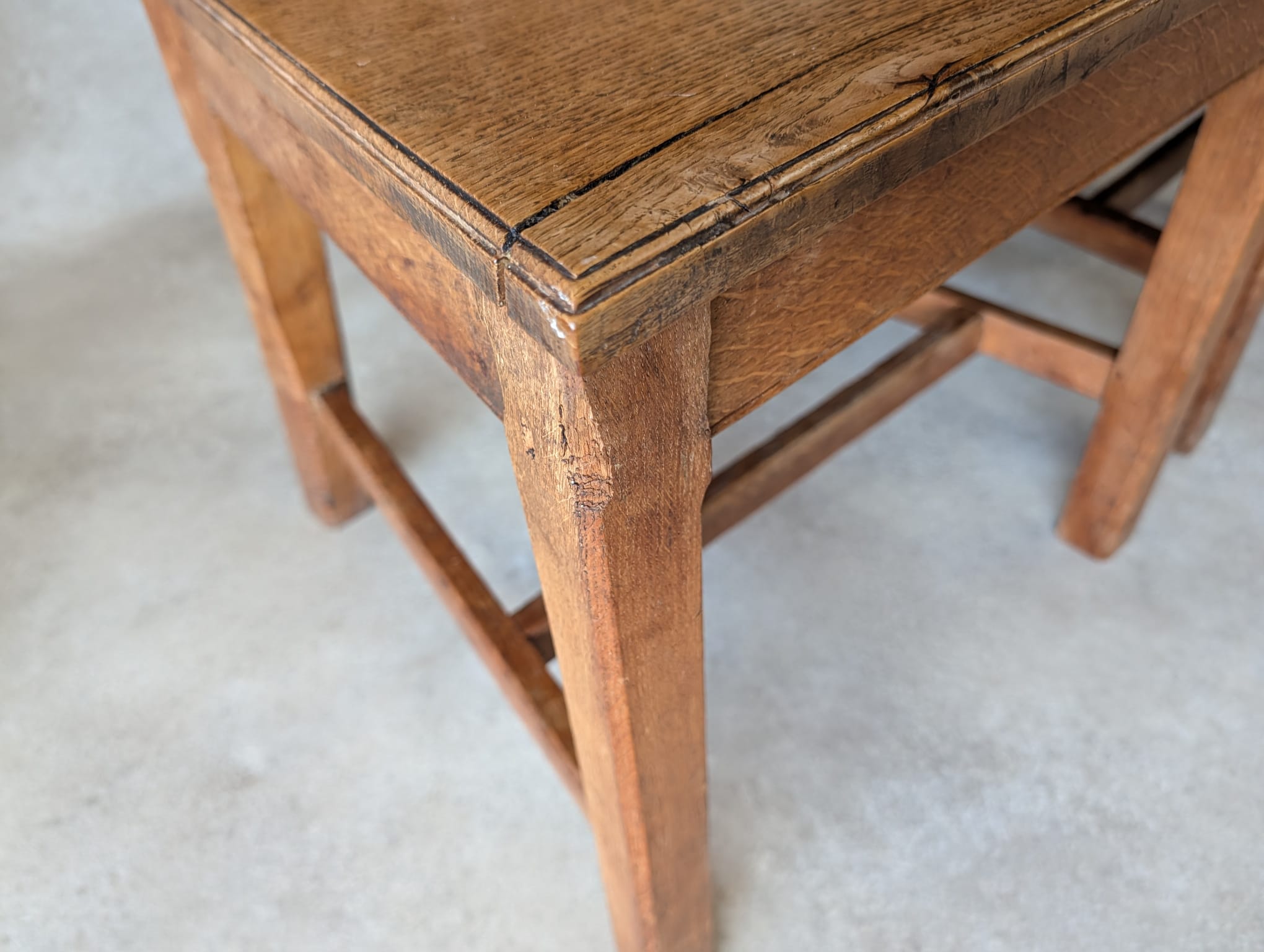 Set of 4 Antique Oak Dining Chairs | 1920s Arts & Crafts - Heal's Style