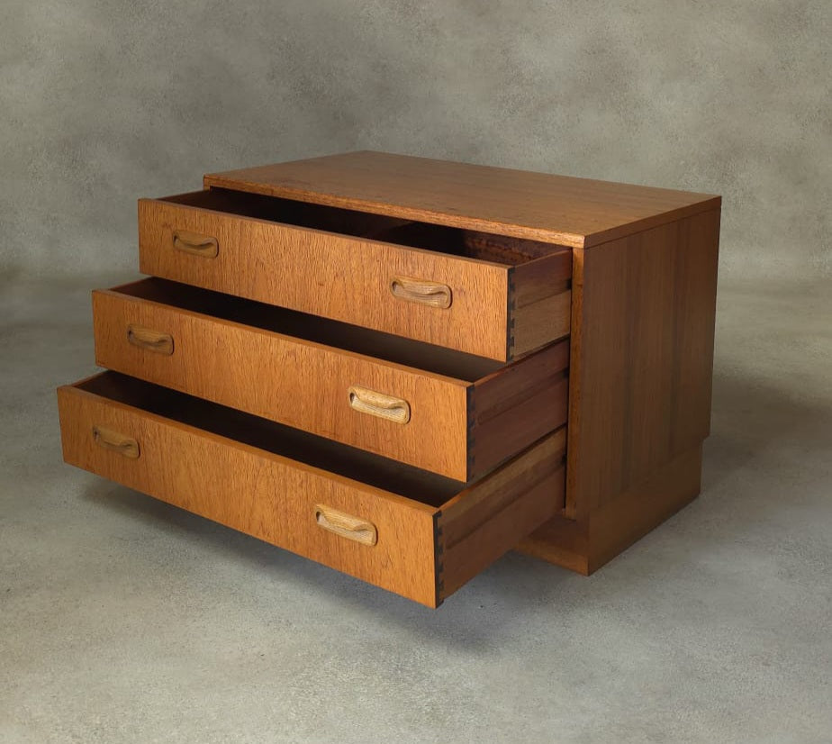 Mid Century G Plan Fresco Teak Chest Of Drawers - 3 Drawer Chest