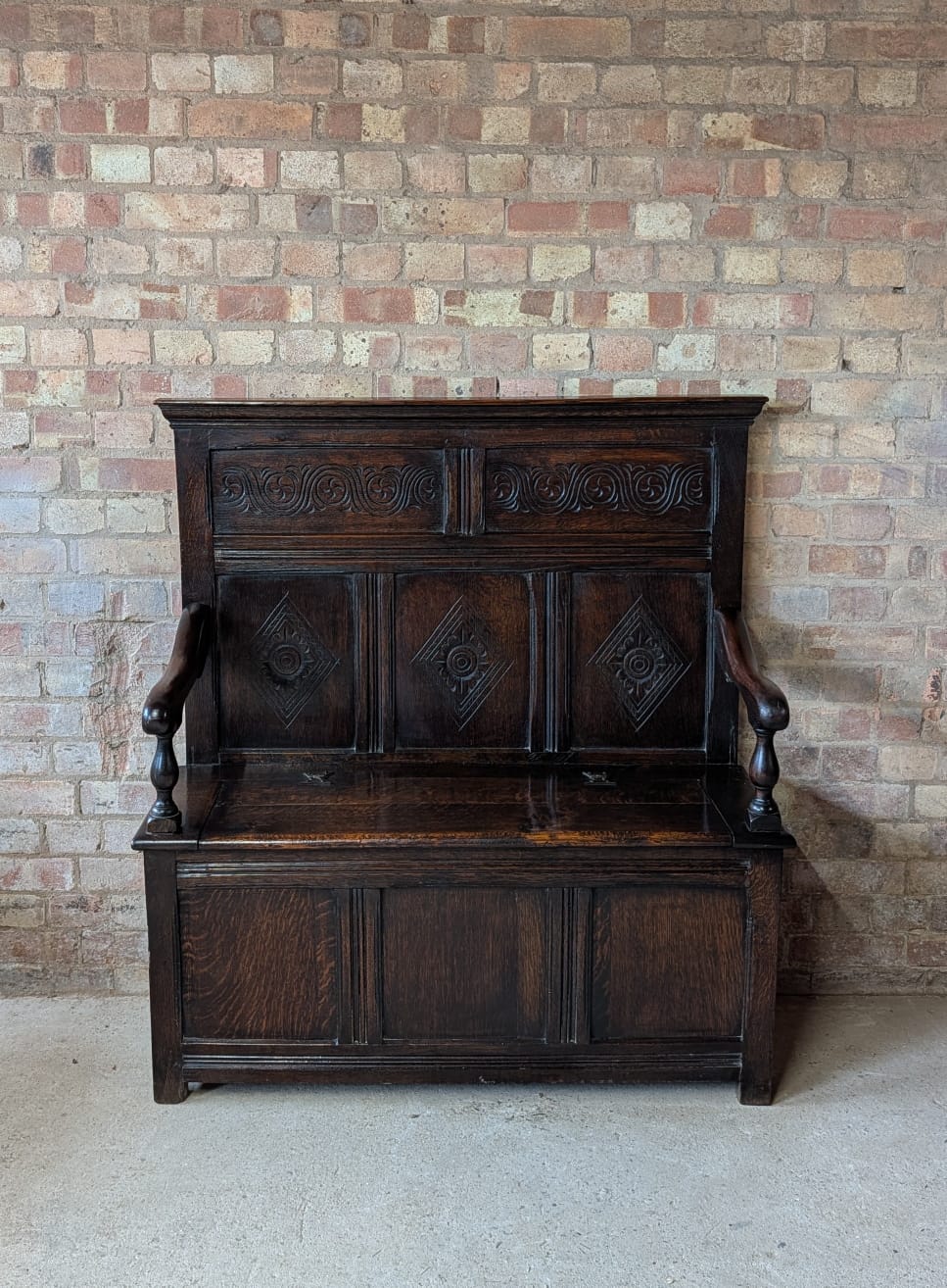 Antique Early 20th Century Carved Oak Hall Settle – Jacobean Revival Style Bench