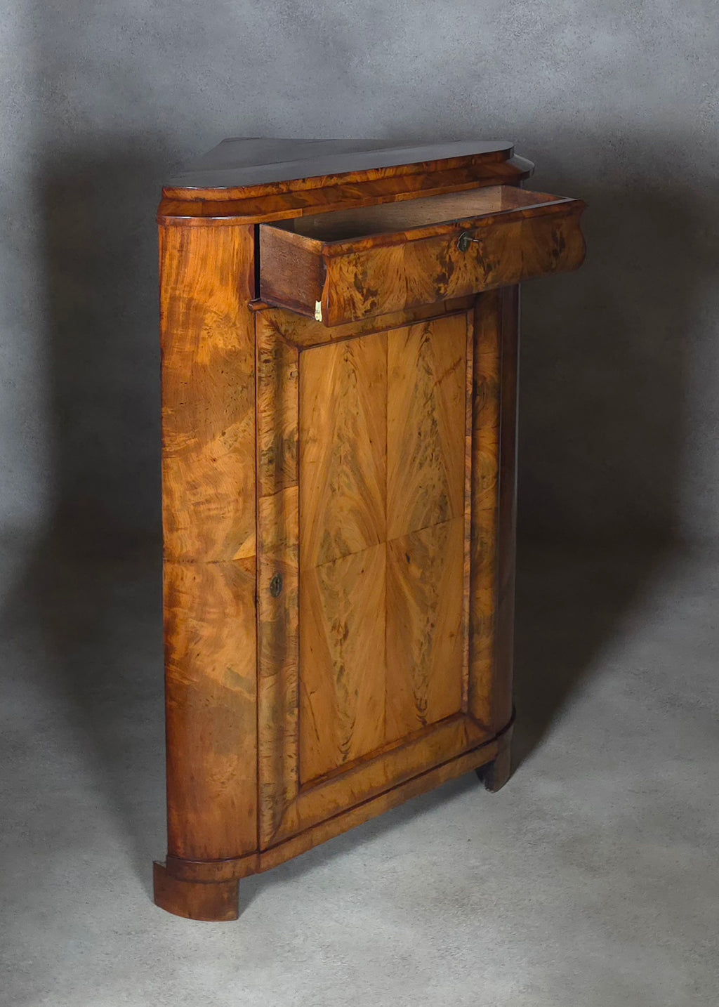 Antique Biedermeier Burr Walnut Corner Cabinet French Encoignure Cupboard C.1830