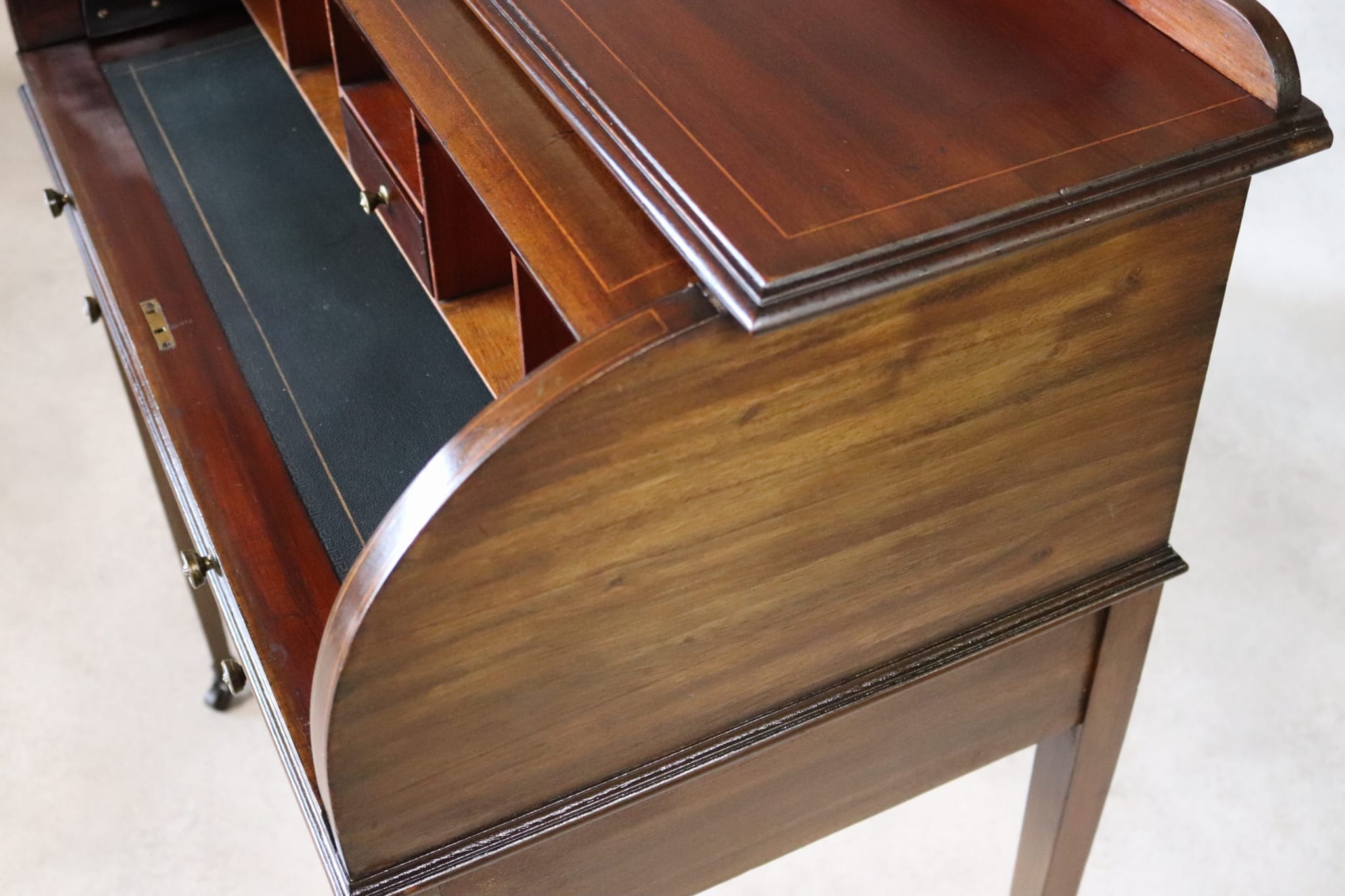 Antique Edwardian Mahogany Cylinder Bureau Desk - Sheraton Style - Circa 1900