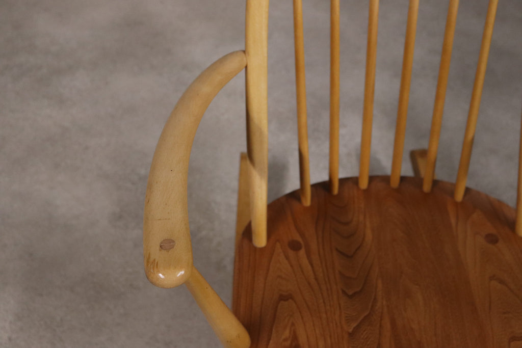 Vintage Ercol Windsor Quaker Rocking Chair - Model 428 - Blonde