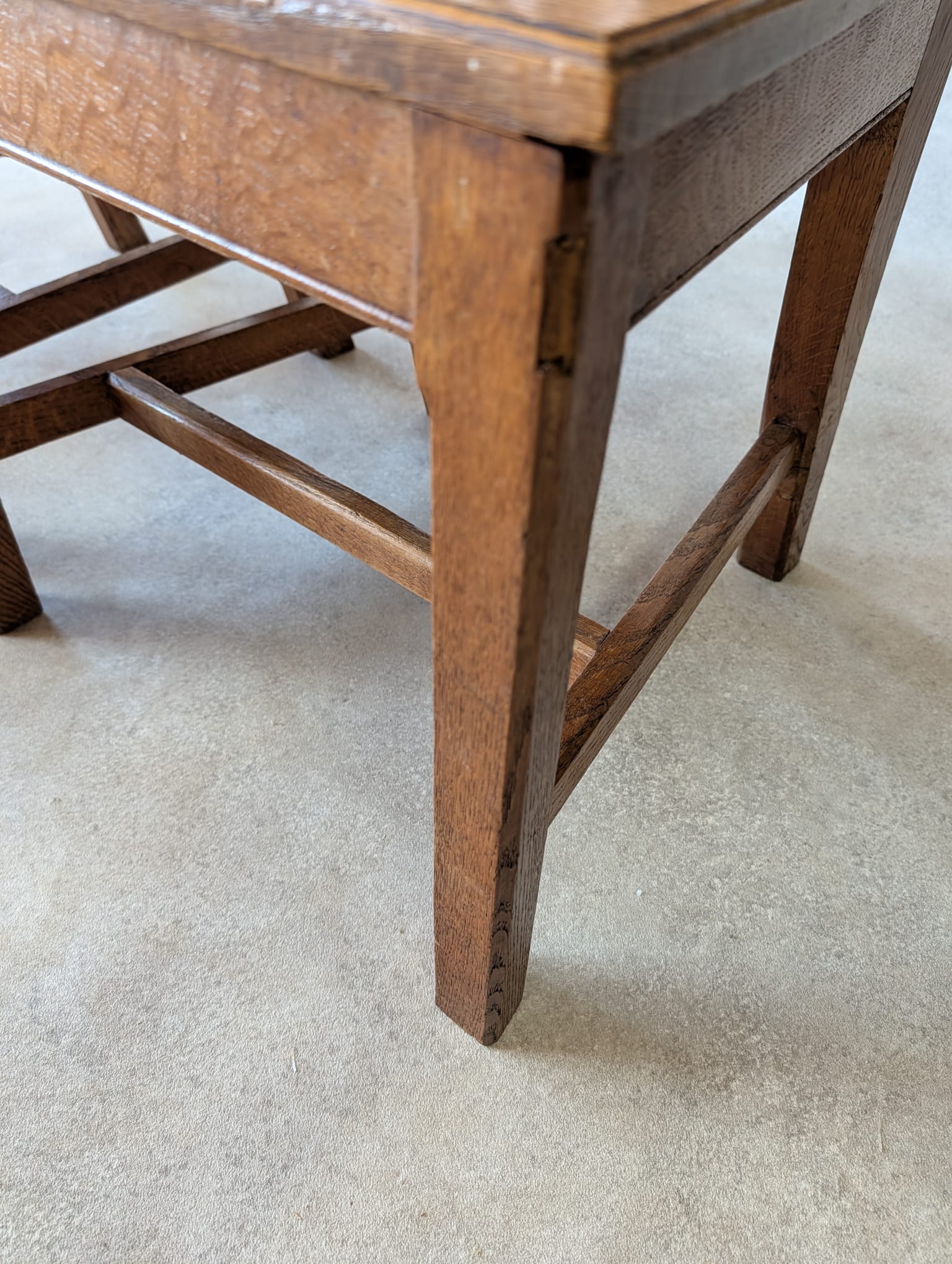 Set of 4 Antique Oak Dining Chairs | 1920s Arts & Crafts - Heal's Style