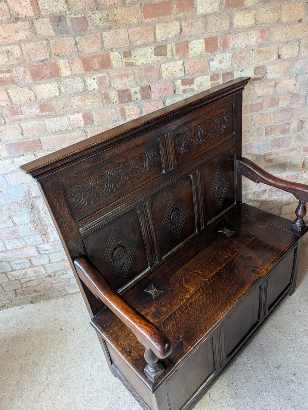 Antique Early 20th Century Carved Oak Hall Settle – Jacobean Revival Style Bench