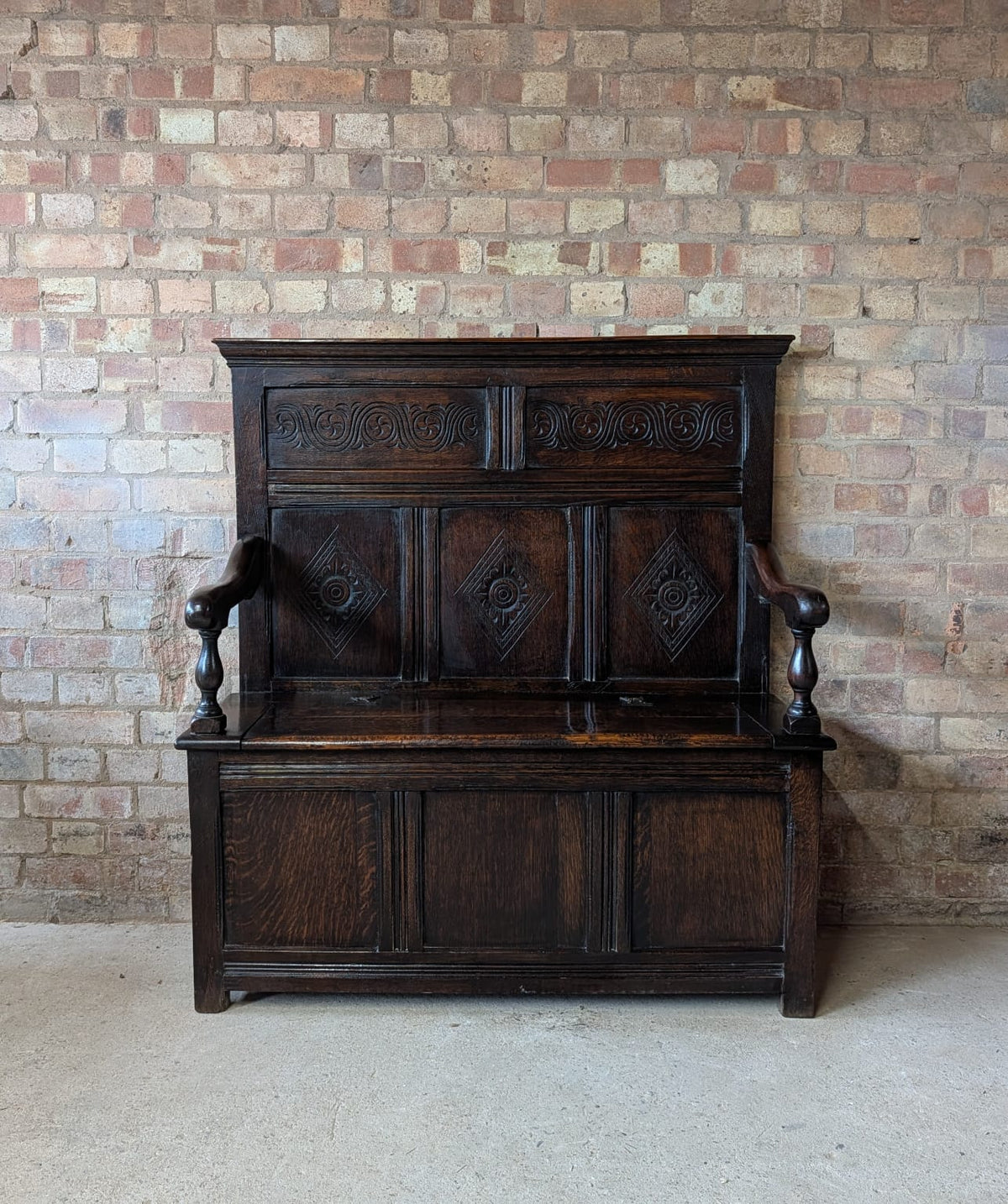 Antique Early 20th Century Carved Oak Hall Settle – Jacobean Revival Style Bench