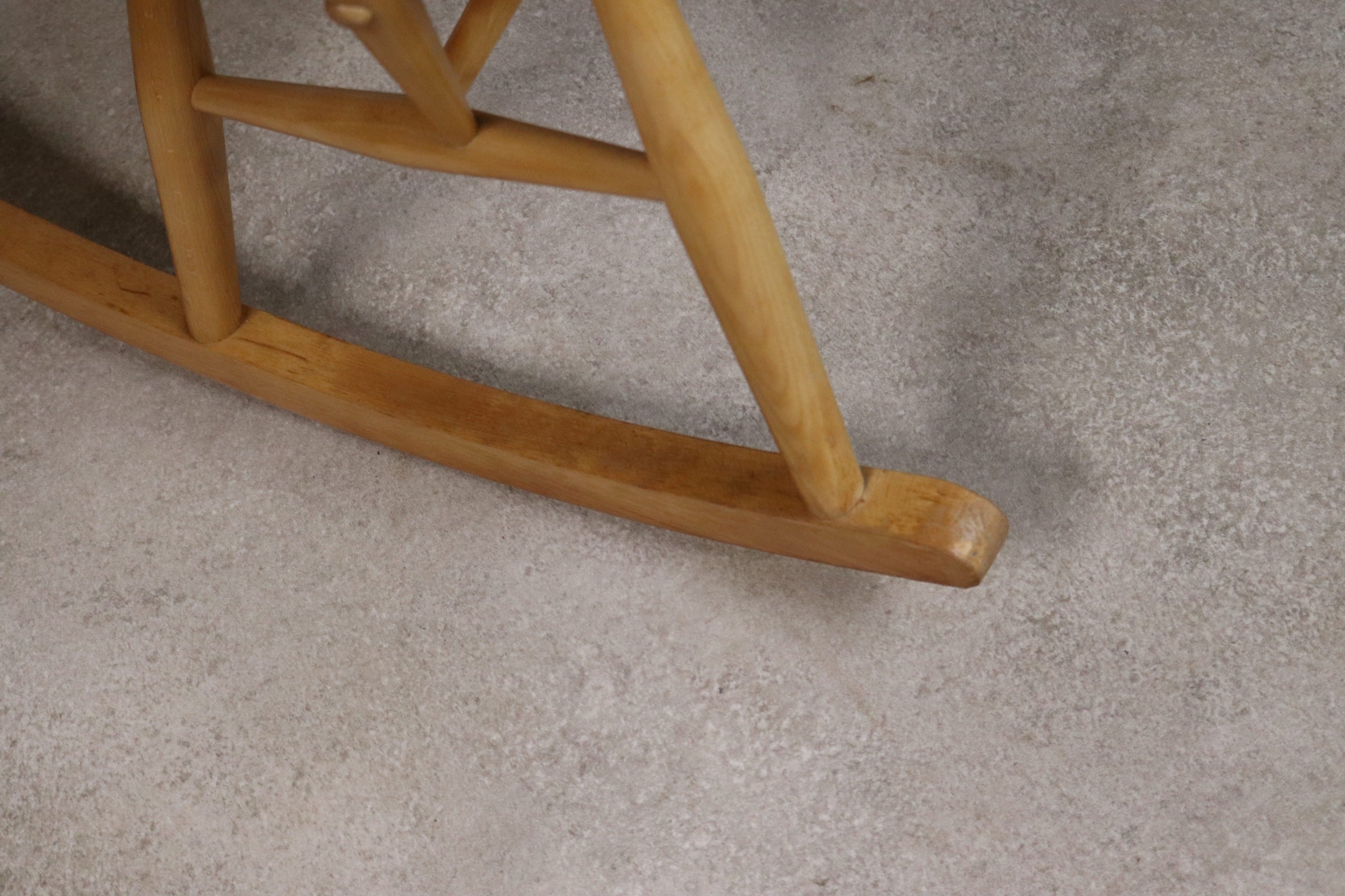 Vintage Ercol Windsor Quaker Rocking Chair - Model 428 - Blonde