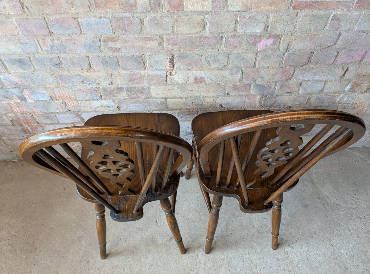 Set Of 6 Vintage Elm & Ash Wheelback Windsor Dining Chairs Includes 2 Carvers