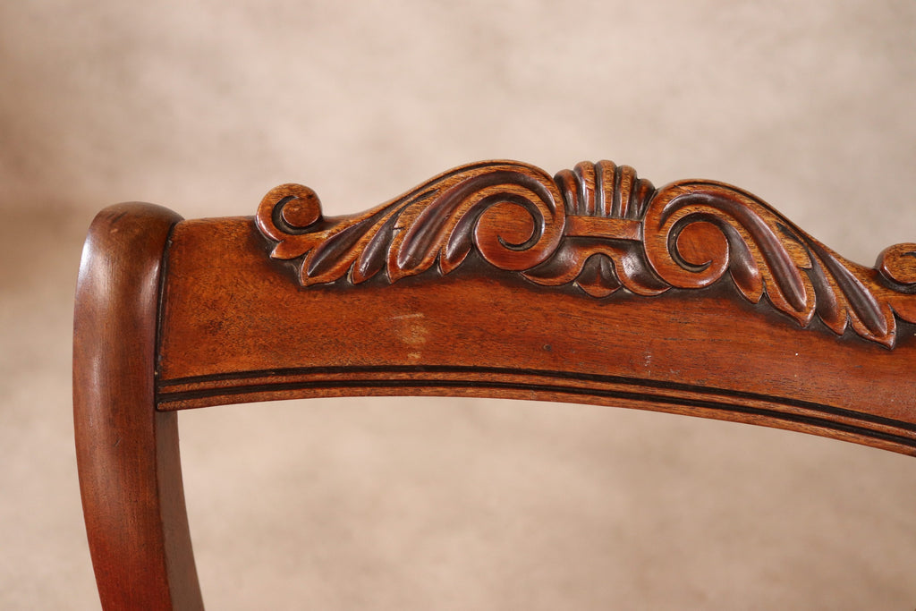 Set of 6 Late Victorian Antique Walnut Dining Chairs with Carved Crest Rails