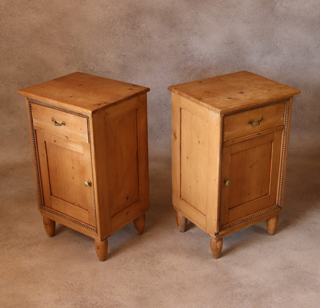 Pair of Vintage Country Pine Bedside Cabinets /Cupboards Farmhouse Nightstands