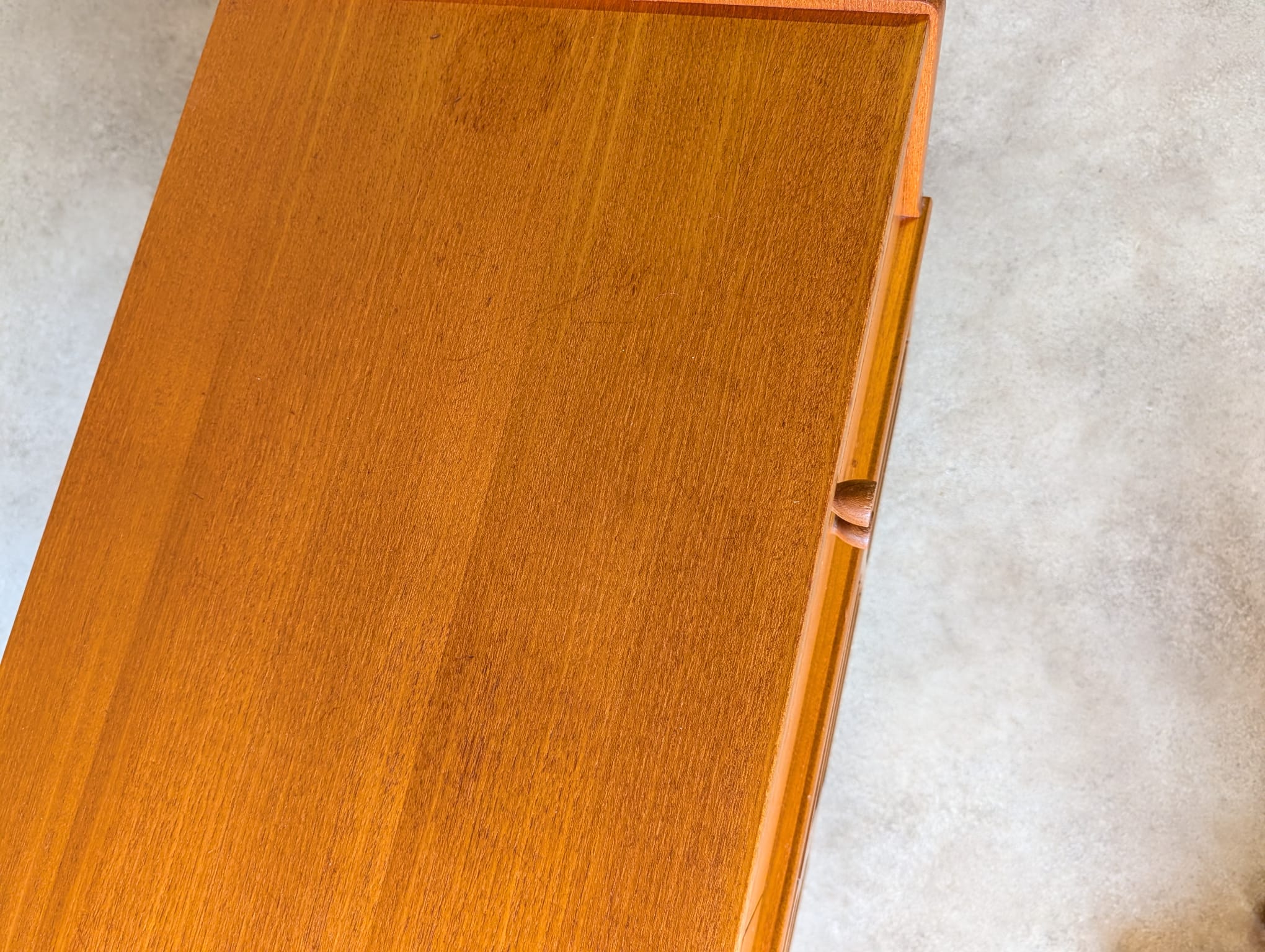 Mid Century Nathan Parker Knoll Teak Compact Sideboard 1970s
