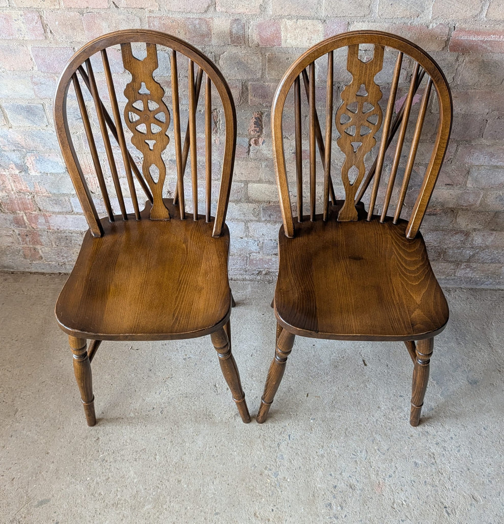 Set Of 6 Vintage Elm & Ash Wheelback Windsor Dining Chairs Includes 2 Carvers
