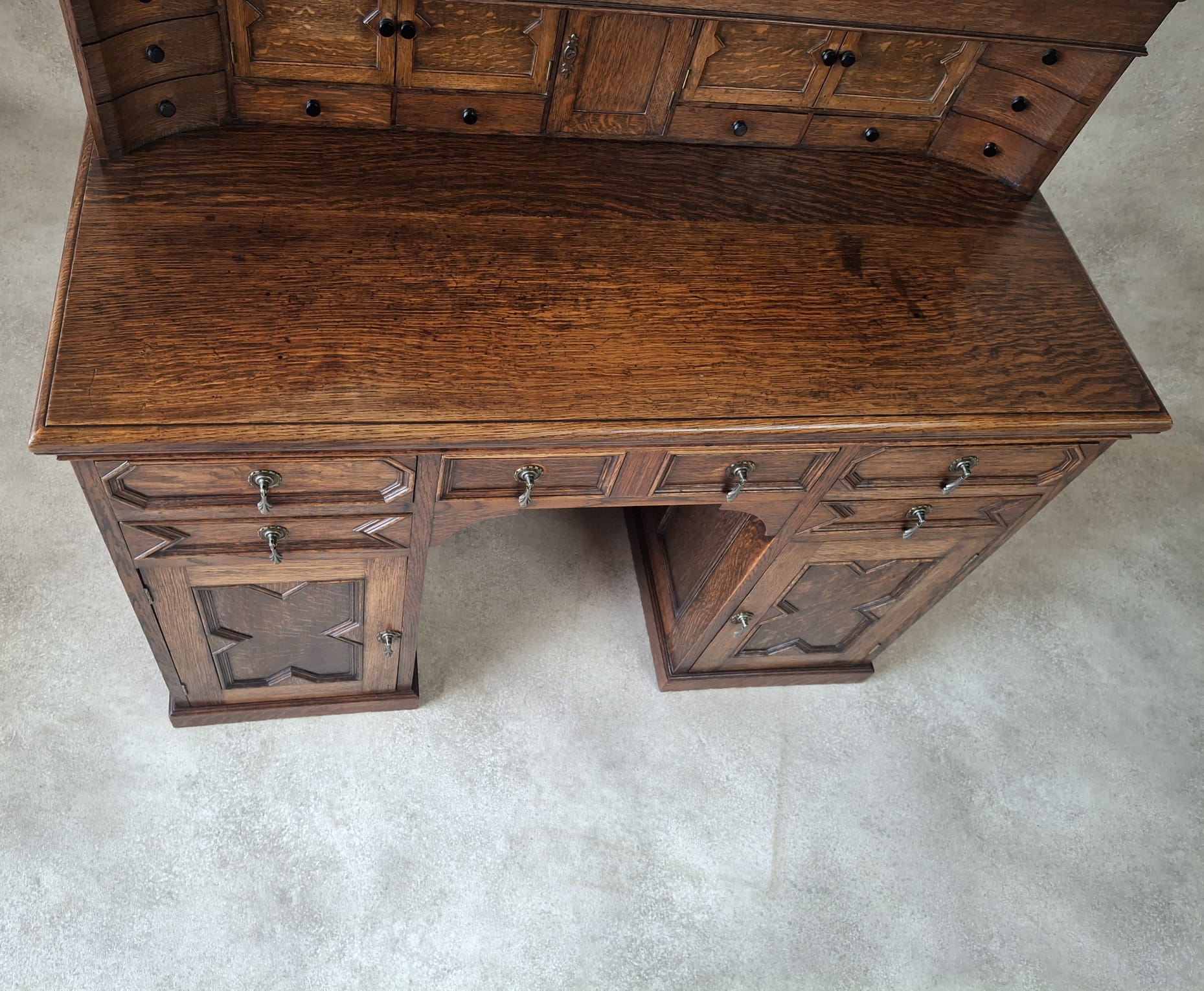 Large Antique Edwardian Jacobean Revival Oak Pedestal Desk - Gallery Top