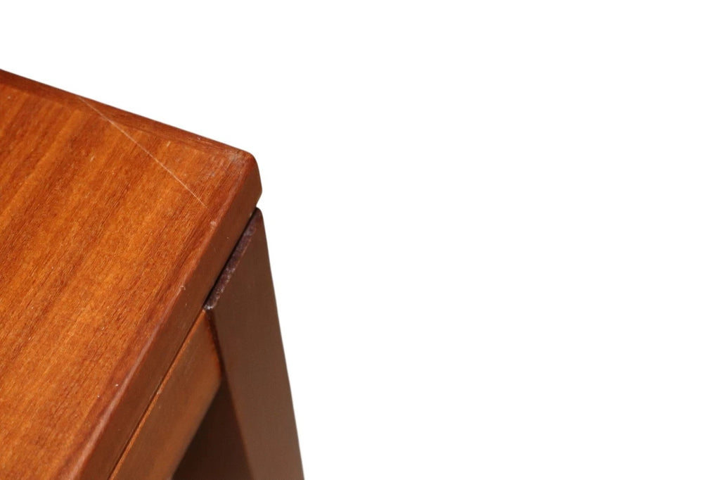 Mid Century Teak Coffee Table – Minimalist Danish Style